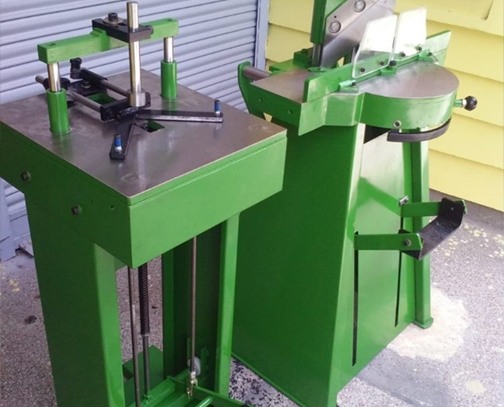 Photo Frame Cutting Machine Manufacturer, Supplier & Dealer in India